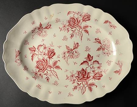 Tudor Roses Pink (Semi Scalloped, Cream Bckgrnd) 15" Oval Serving Platter