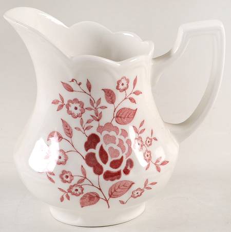 Victoria Red Creamer