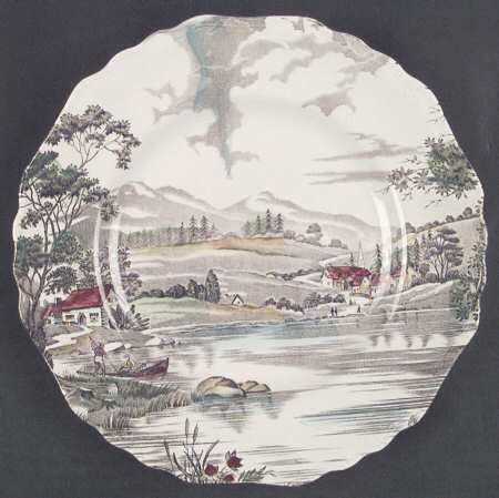 Welcome Home (Cream Background) Luncheon Plate