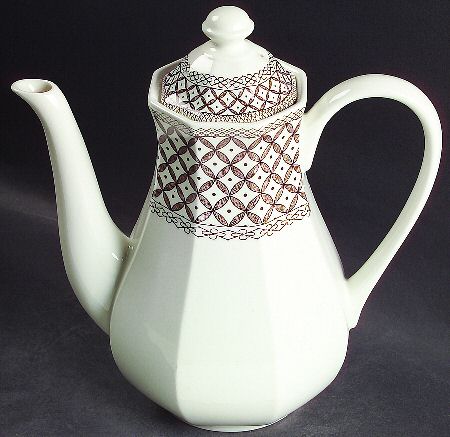 Wicker Brown Coffee Pot & Lid
