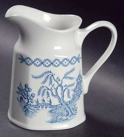 Willow Blue Creamer