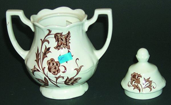 Windsong Dark Brown Sugar Bowl & Lid