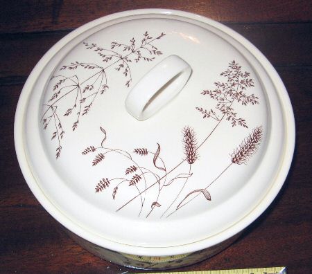 Windswept Brown Round Covered Vegetable