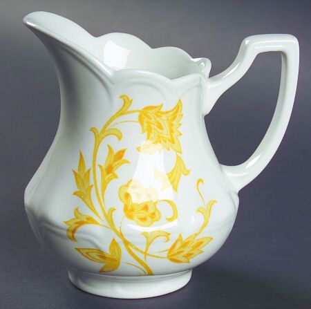 Windsong Yellow Creamer