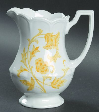 Windsong Yellow Creamer