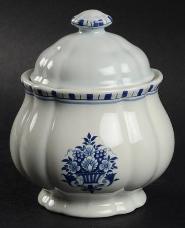 Antique Blue Sugar Bowl & Lid