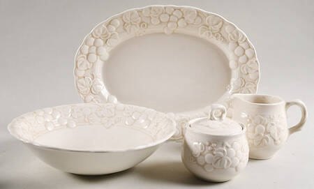 Antique Grape White 5 Piece Hostess Set