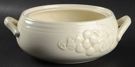 Antique Grape White Round Vegetable No Lid