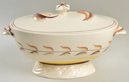 Arcadia Oval Covered Vegetable