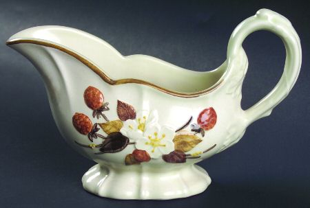 Autumn Berry Gravy Boat