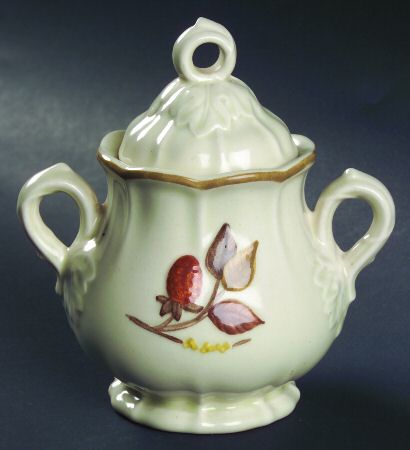 Autumn Berry Sugar Bowl & Lid