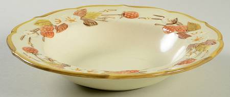 Autumn Berry Rim Soup Bowl