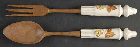Autumn Leaves 2-Piece Wood/Ceramic Salad Set