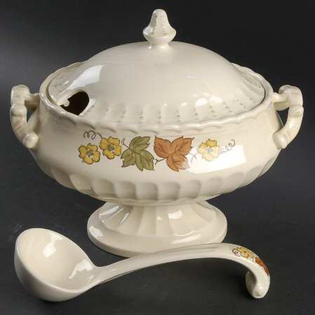 Autumn Leaves Tureen & Lid w/Ladle