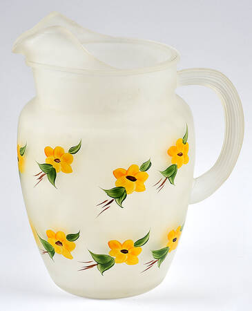 Brown Eyed Susan (Montecito Shape) 64 Oz Glassware Pitcher