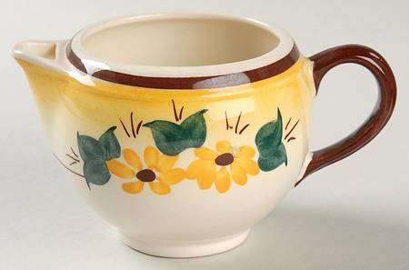 Brown Eyed Susan (Montecito Shape) Creamer No Lid