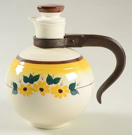 Brown Eyed Susan (Montecito Shape) Carafe & Lid