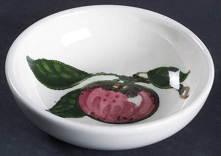 California Apple Fruit/Dessert (Sauce) Bowl