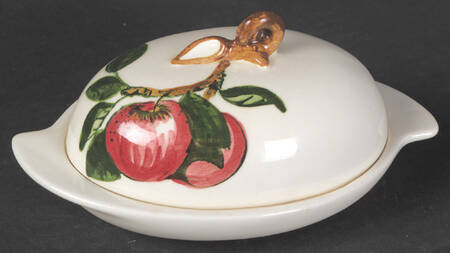 California Apple 1/4 Lb Covered Butter