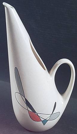 California Contempora 64 Oz Pitcher
