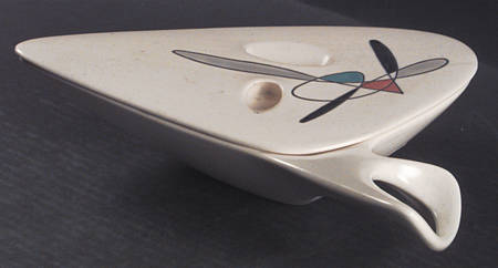 California Contempora Handled Vegetable Bowl & Lid
