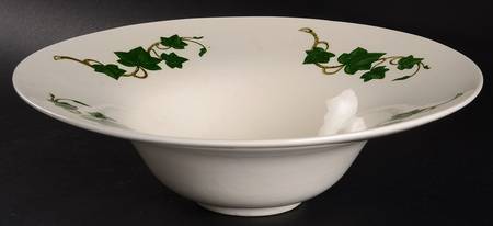 California Ivy Centerpiece/Console Bowl by Metlox - Poppytrail - Vernon