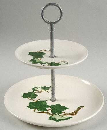 California Ivy 2 Tiered Serving Tray (Lunch & Bread/Butter Plate)