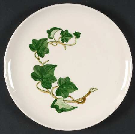 California Ivy Luncheon Plate by Metlox - Poppytrail - Vernon