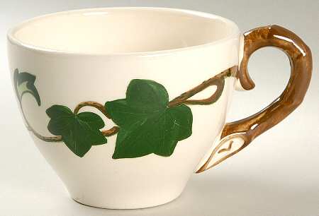 California Ivy Jumbo Cup by Metlox - Poppytrail - Vernon