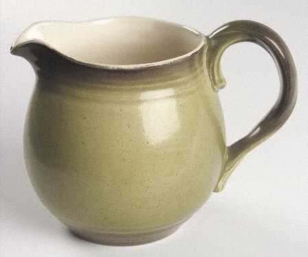 California Strawberry 24 Oz Pitcher by Metlox - Poppytrail - Vernon