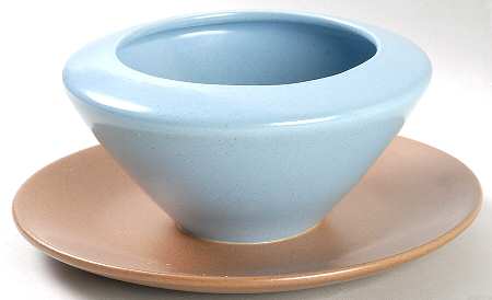 California Tempo Blue Gravy Boat with Attached Underplate