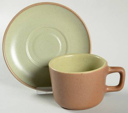 California Tempo Green Flat Cup & Saucer Set