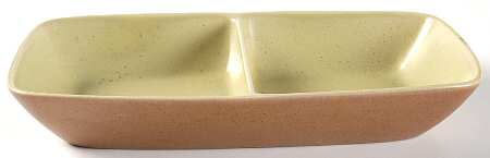 California Tempo Green Rectangular Divided Vegetable Bowl