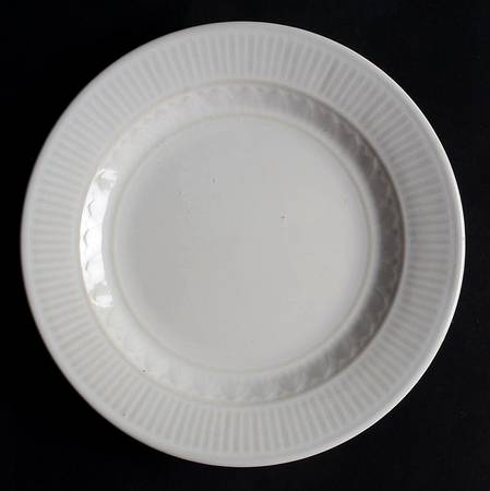 Classic Antique Bread & Butter Plate