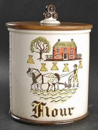 Colonial Heritage Flour Canister & Wood Lid