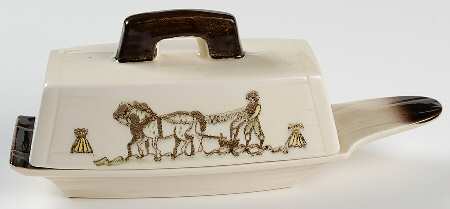 Colonial Heritage 1/4 Lb Covered Butter