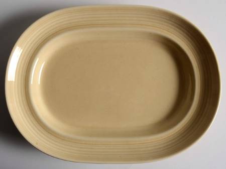Colorstax Sand 10" Oval Serving Platter