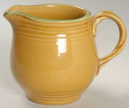 Dahlia Gold Creamer