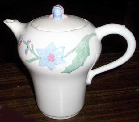 Delphinium Coffee Pot & Lid