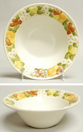 Della Robbia Rim Cereal Bowl