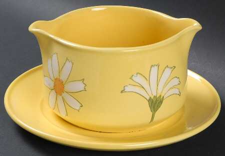 Gaiety Gravy Boat with Attached Underplate