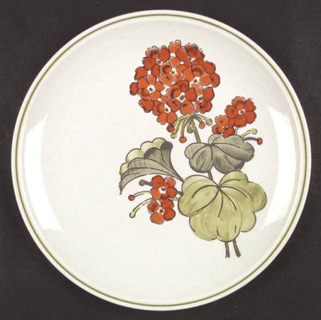 Geranium Dinner Plate