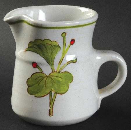 Geranium Creamer