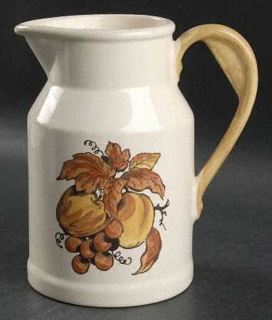 Golden Fruit 32 Oz Pitcher