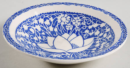 Hawaiian Flowers Blue Rim Fruit/Dessert (Sauce) Bowl