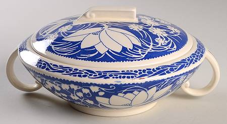 Hawaiian Flowers Blue 1.5 Qt Round Covered Casserole