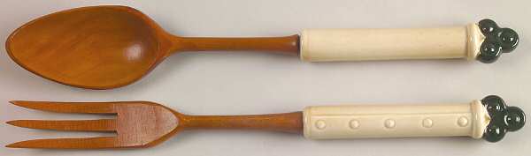 Homestead Provincial 2-Piece Wood/Ceramic Salad Set
