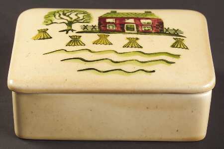 Homestead Provincial Cigarette Box & Lid