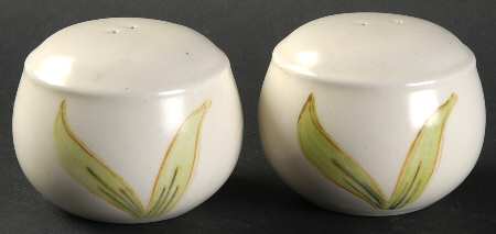 Iris Salt & Pepper Set