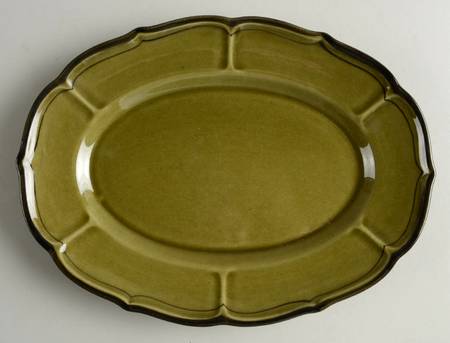 La Mancha Green 10" Oval Serving Platter